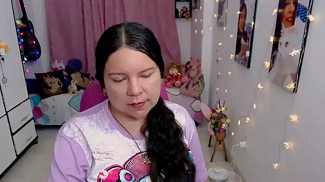 claryssa  online show from 16, 5, 2026