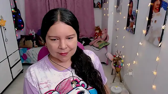 claryssa  online show from 23, 5, 2026