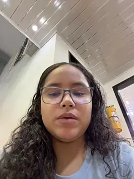 CurlyGirl 1 online show from 8, 2, 2025