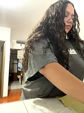 CurlyGirl 1 online show from 26, 9, 2025