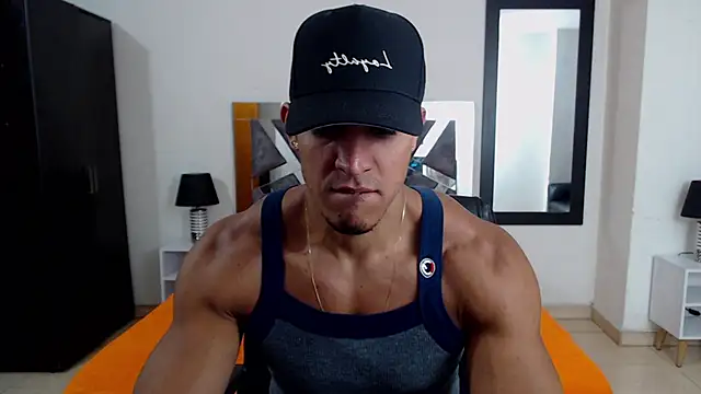 Snapshot of Frank_heaven01 chatting on 19, 1, 2025 Frank heaven01 online show from 19, 1, 2025