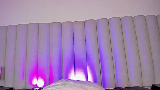 Snapshot of CristalCornner_ chatting on 9, 1, 2025 CristalCornner  online show from 9, 1, 2025