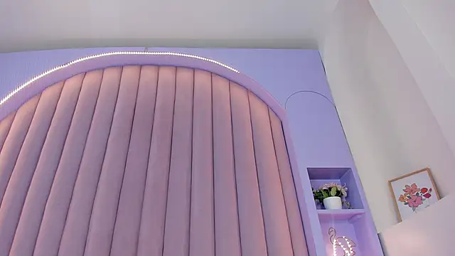 Snapshot of CristalCornner_ chatting on 22, 3, 2025 CristalCornner  online show from 22, 3, 2025