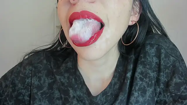 Katty mouth online show from 8, 11, 2025