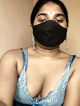 Snapshot of Luv_Adite20 chatting on 11, 9, 2025 Luv Adite20 online show from 11, 9, 2025