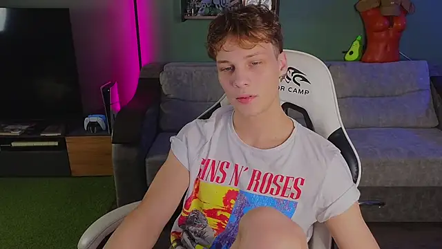 TeddyLiLboy online show from 5, 11, 2025