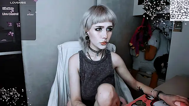 say mary online show from 11, 11, 2025