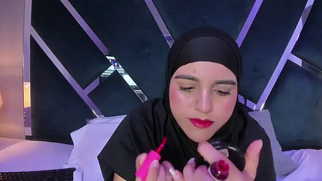 Nahid Jaziri1 online show from 4, 10, 2025