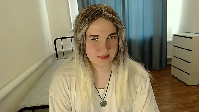 Snapshot of EvaMiron chatting on 16, 7, 2026 EvaMiron online show from 16, 7, 2026