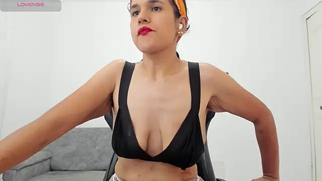 Snapshot of natalia_curvy1 chatting on 14, 7, 2026 natalia curvy1 online show from 14, 7, 2026