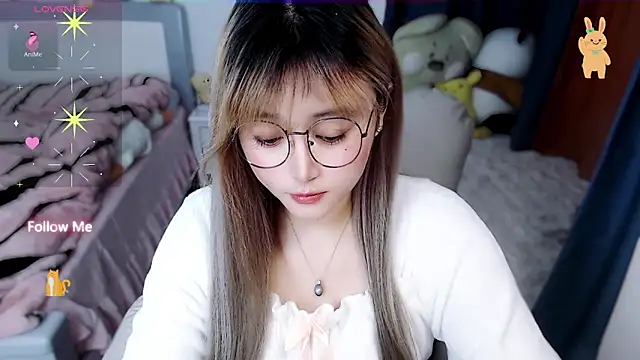 Snapshot of Sweet-18wanwan chatting on 22, 10, 2025 Sweet-18wanwan online show from 22, 10, 2025