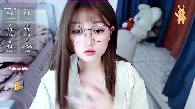 Snapshot of Sweet-18wanwan chatting on 2, 3, 2026 Sweet-18wanwan online show from 2, 3, 2026