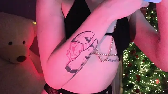 SandraBoyl online show from 20, 12, 2025