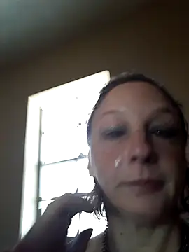 Everlyrose27 online show from 28, 2, 2026