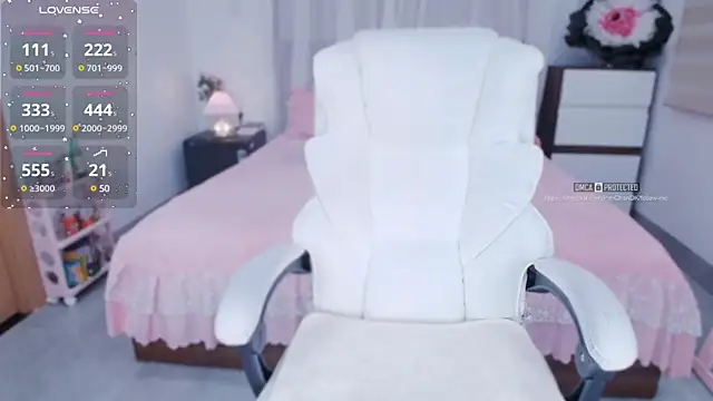 PimChanOK online show from 22, 3, 2025