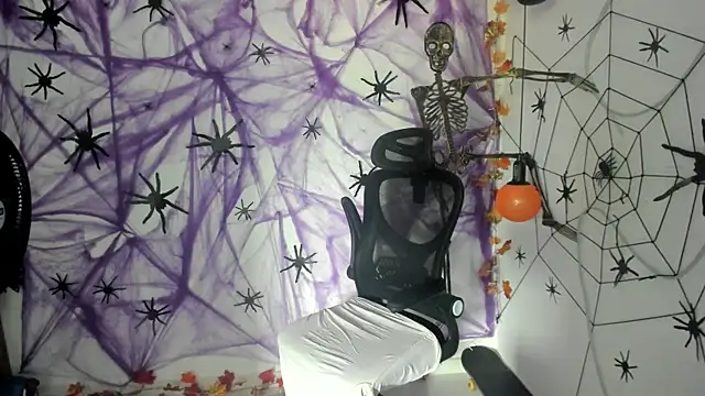 DmitriSanders online show from 6, 10, 2025