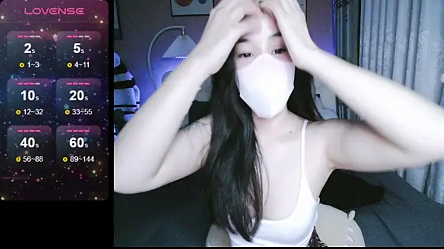  Viviann  online show from 19, 12, 2024