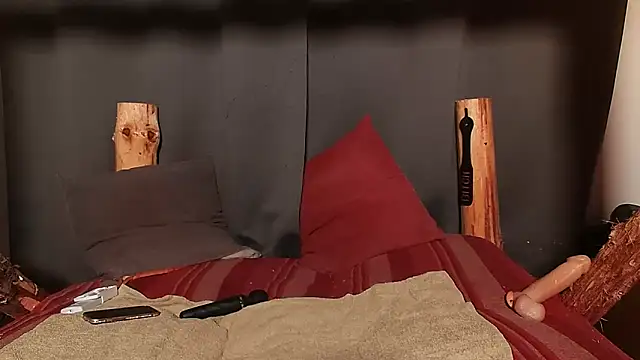 Erika  Dan online show from 20, 12, 2025