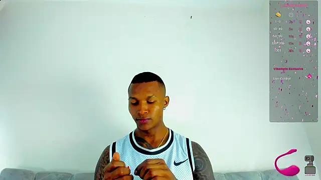 esteveen ortegas  online show from 19, 2, 2025