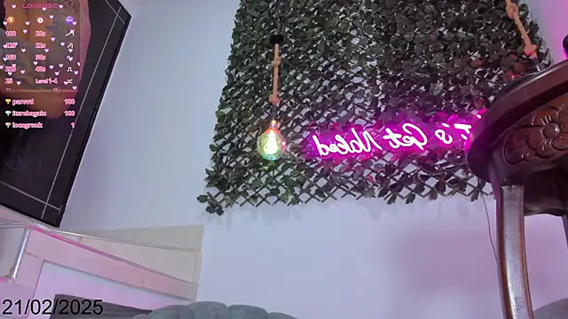 Brianna Stars online show from 22, 2, 2025