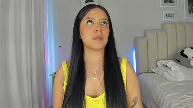 Gytha davis online show from 13, 3, 2025