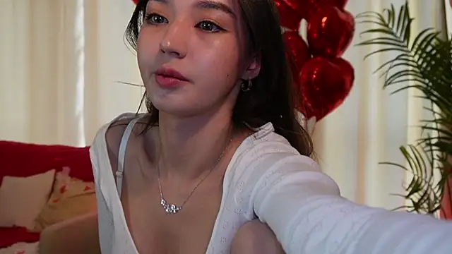 Sarasuo1 online show from 15, 2, 2025