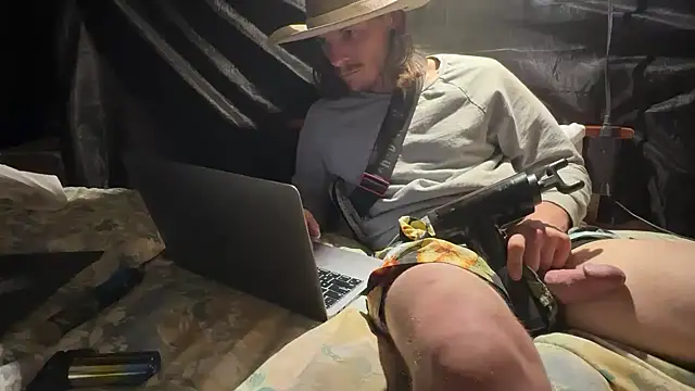 Dogz n daugthers online show from 7, 5, 2026