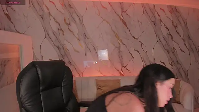 PaulinaSantos  online show from 10, 10, 2025