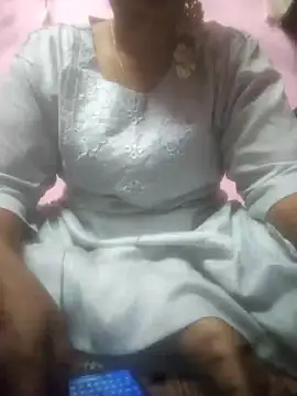 Tamilpriya46 online show from 6, 2, 2025