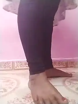 Tamilpriya46 online show from 8, 2, 2025