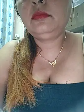 Snapshot of Dianaa9 chatting on 3, 11, 2025 Dianaa9 online show from 3, 11, 2025