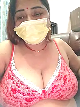 Snapshot of Dianaa9 chatting on 18, 11, 2025 Dianaa9 online show from 18, 11, 2025