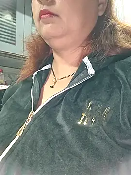 Snapshot of Dianaa9 chatting on 18, 12, 2025 Dianaa9 online show from 18, 12, 2025