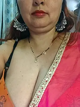 Snapshot of Dianaa9 chatting on 26, 2, 2026 Dianaa9 online show from 26, 2, 2026