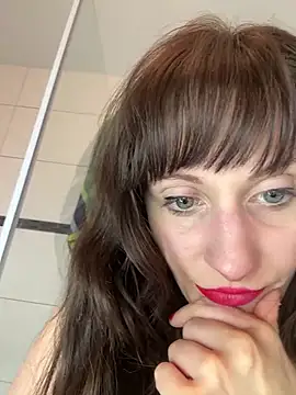 victoirenextdoor online show from 6, 2, 2025