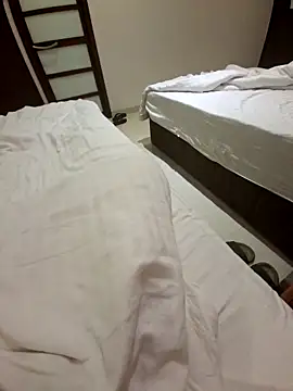 Exhibitionist1508 online show from 4, 11, 2025