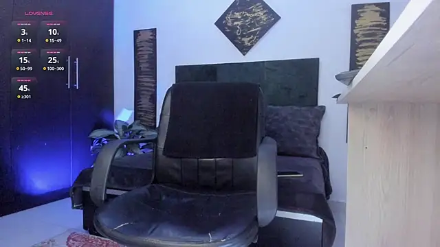 Snapshot of Alex_sc_ chatting on 6, 1, 2025 Alex sc online show from 6, 1, 2025