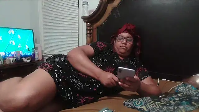 ebonyred online show from 19, 10, 2025