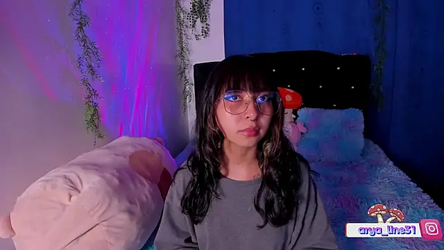 arysUwU online show from 8, 2, 2025