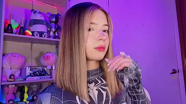 EmilyMiller  online show from 14, 3, 2026