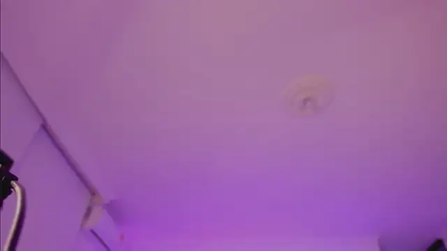 Taylor  foxxx online show from 30, 1, 2025