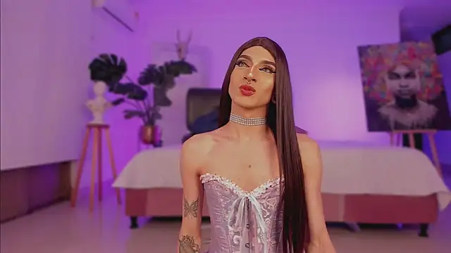 Taylor  foxxx online show from 30, 1, 2025