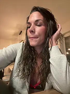 Lady Knaller online show from 17, 4, 2026