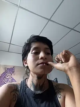 Snapshot of _Apola_77 chatting on 7, 7, 2026 Apola 77 online show from 7, 7, 2026