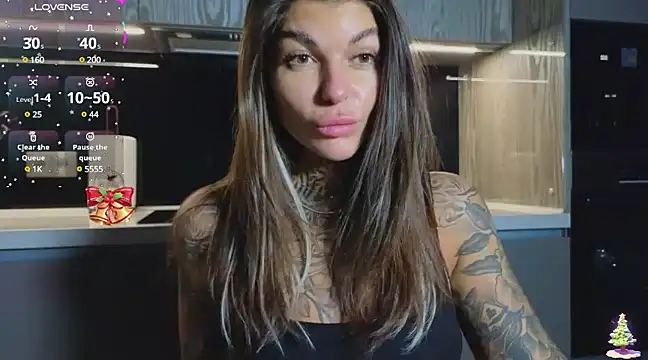 tattooedBabyy online show from 5, 1, 2025