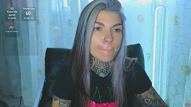 tattooedBabyy online show from 22, 7, 2026