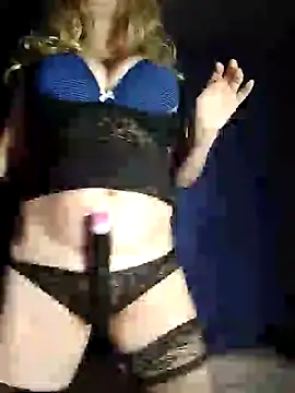 FameLara online show from 23, 1, 2025