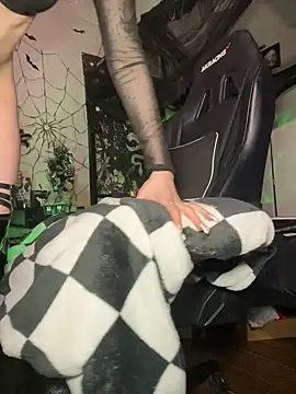 marleymaxwell online show from 4, 1, 2025