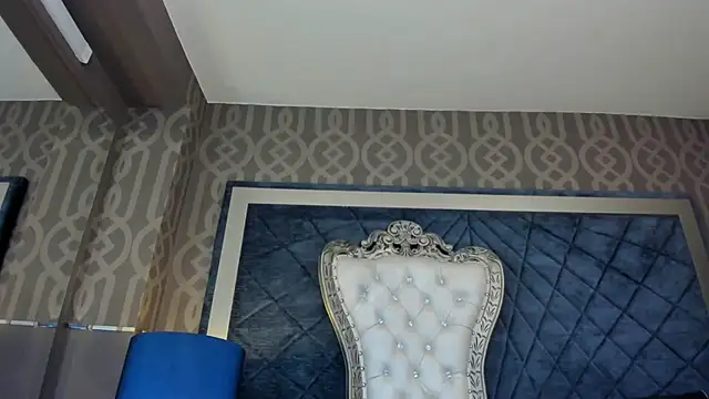 Janna Rousse  online show from 4, 2, 2026