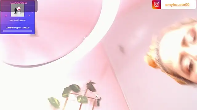 emyhouston00 online show from 12, 3, 2025